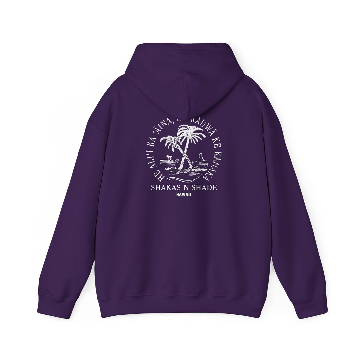 He aliʻi ka ʻāina, he kauwā ke kanaka (The land is chief, man is its servant) Sweatshirt