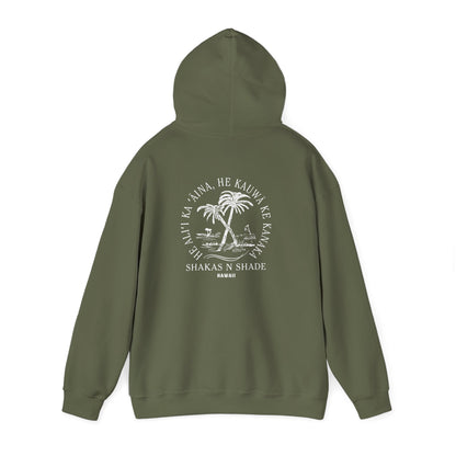 He aliʻi ka ʻāina, he kauwā ke kanaka (The land is chief, man is its servant) Sweatshirt