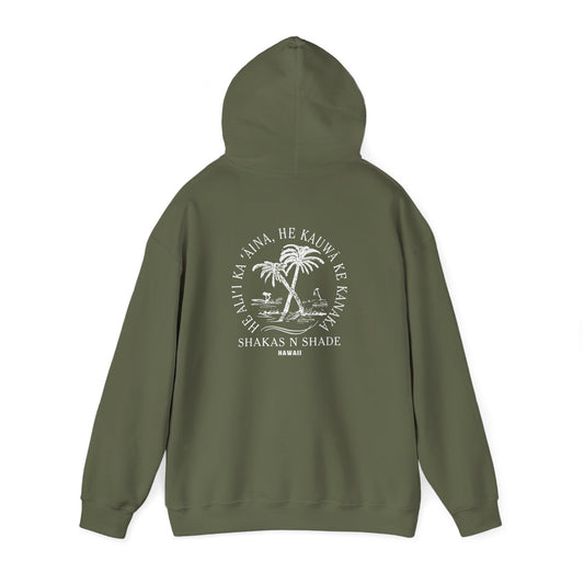 He aliʻi ka ʻāina, he kauwā ke kanaka (The land is chief, man is its servant) Sweatshirt